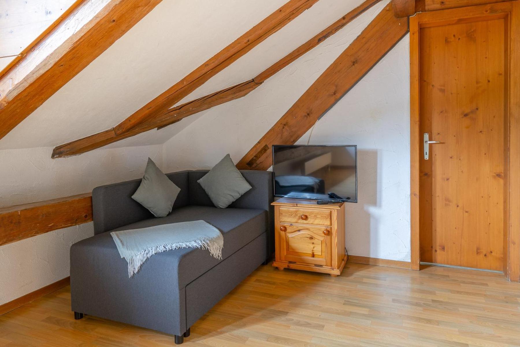 Chrona Bed & Breakfast Jenaz Pokoj fotografie